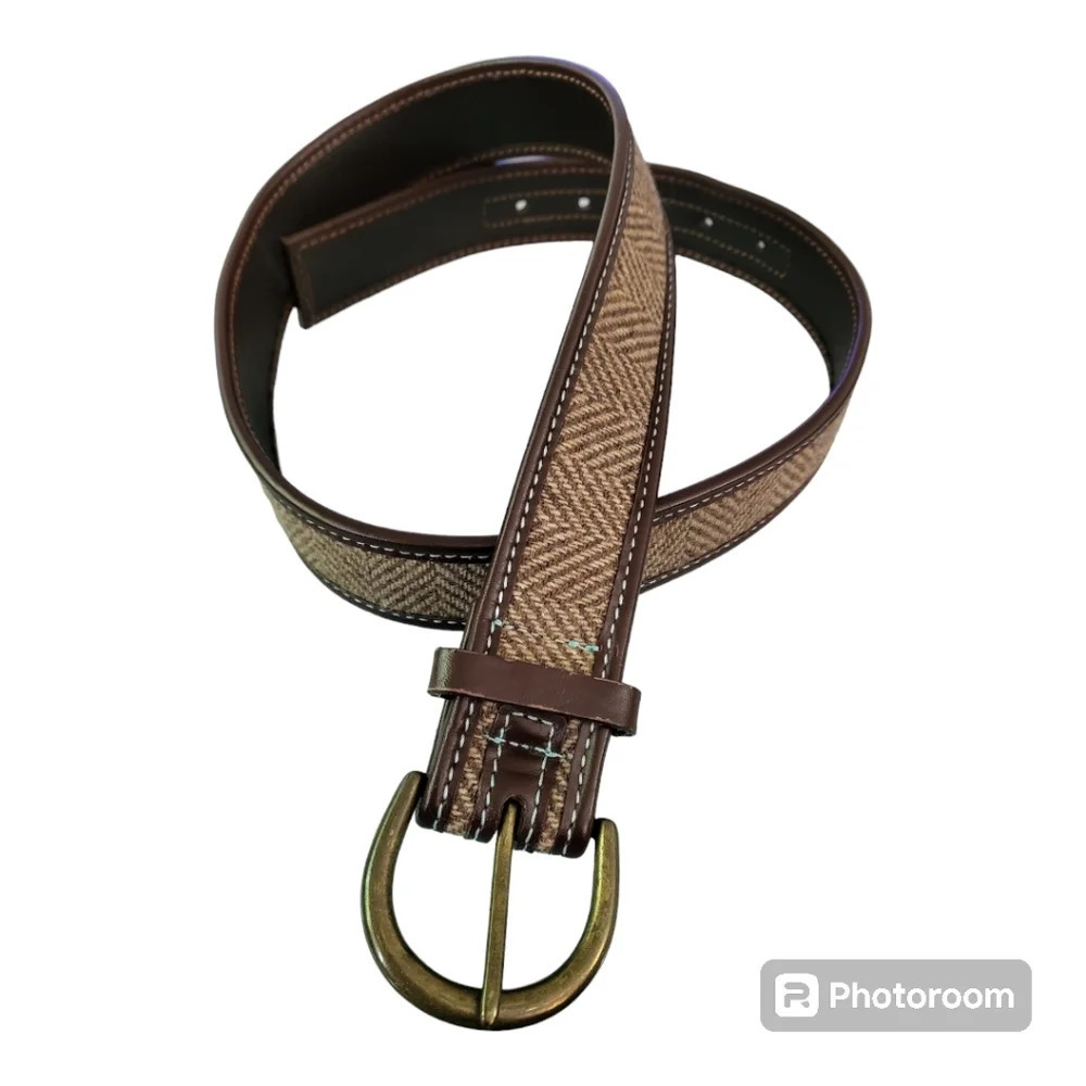 Faux‎ leather herringbone pattern belt